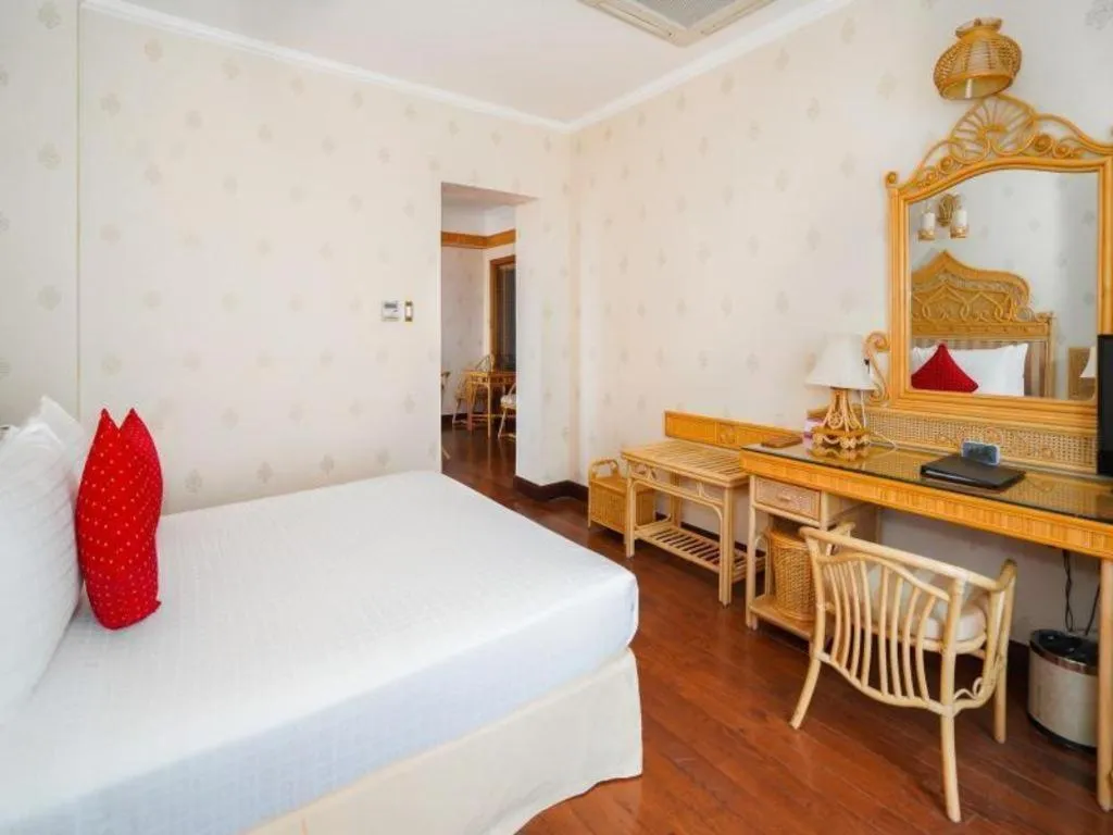 Bed in Senriver Hotel