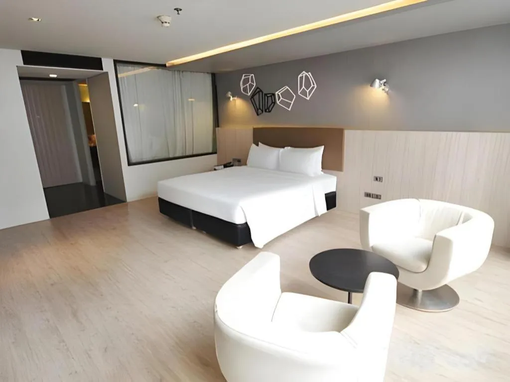 Bed in The Heritage Silom Hotel