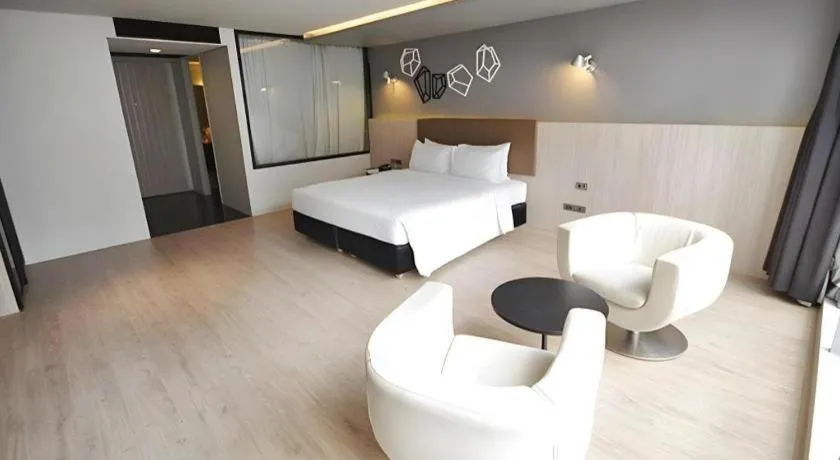 Bed in The Heritage Silom Hotel