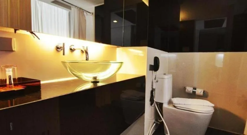 The Heritage Silom Hotel