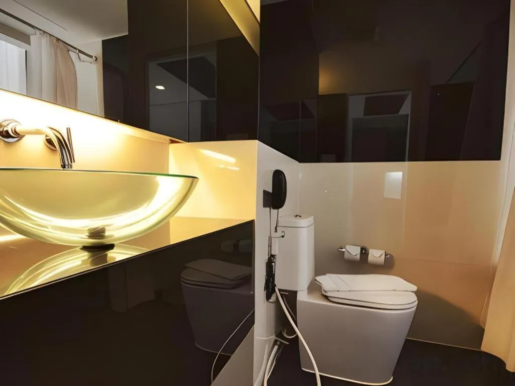 The Heritage Silom Hotel