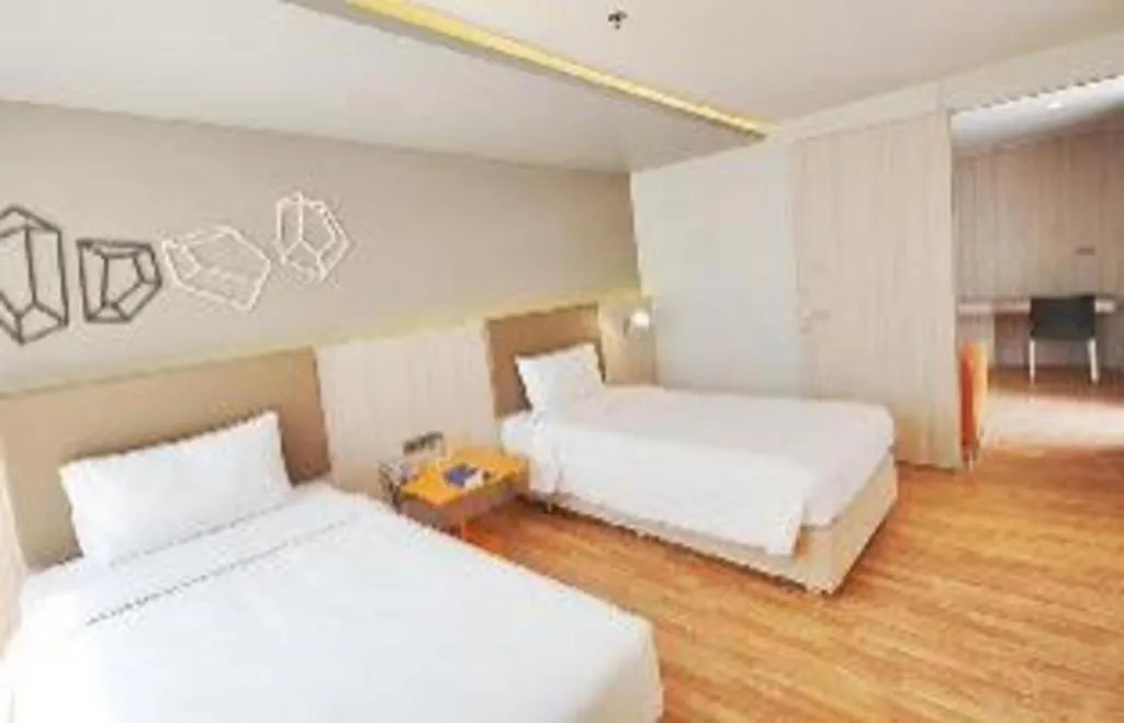 Bed in The Heritage Silom Hotel