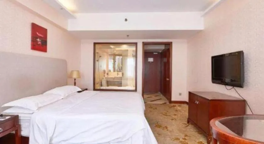 Bed in Starmoon Hotel