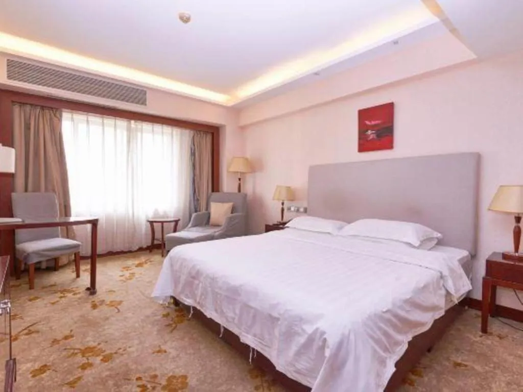 Bed in Starmoon Hotel