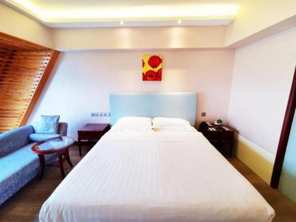 Bed in Starmoon Hotel