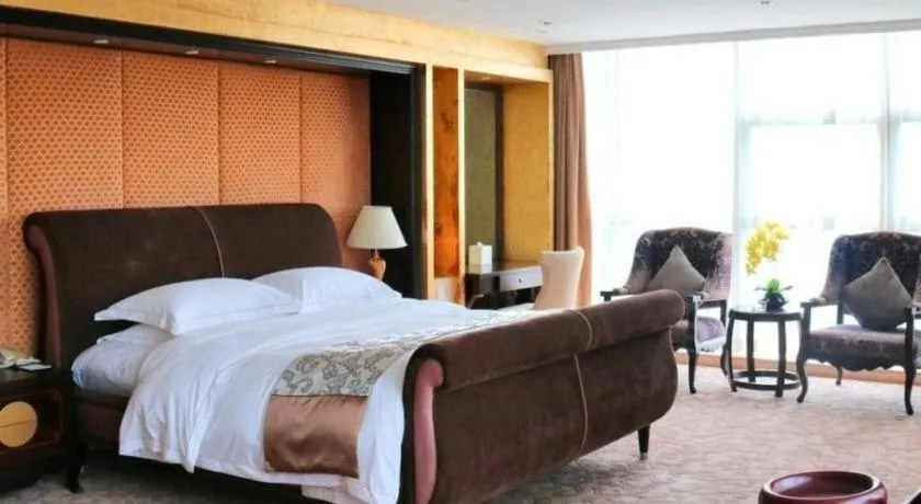 Bed in Grand Metropark Hotel Chongqing