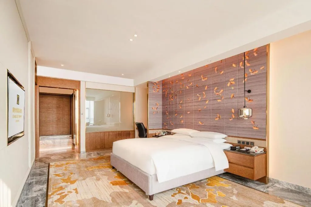 Bed in Grand Metropark Hotel Chongqing