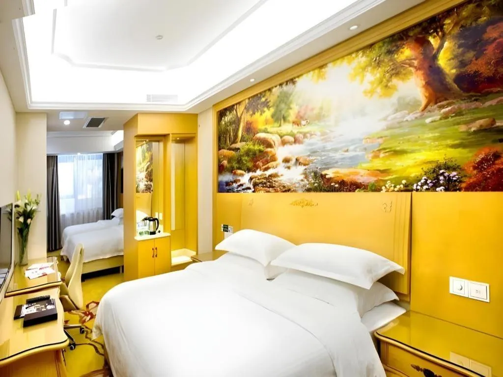 Bed in GreenTree Inn Shenzhen DonGMEn Business Hotel