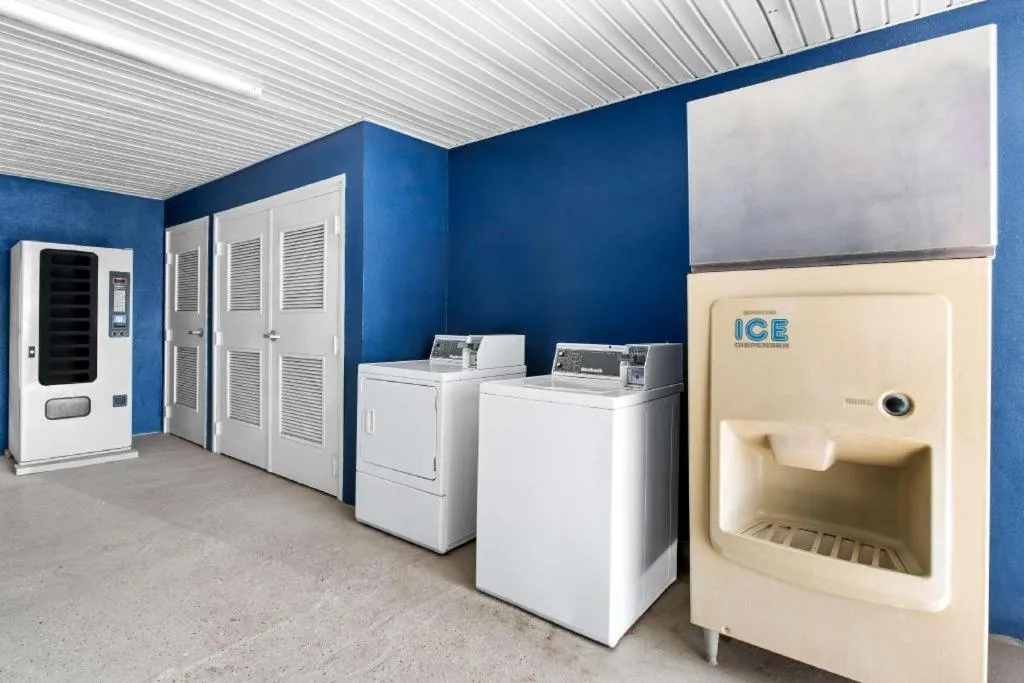 Americas Best Value Inn Gonzales