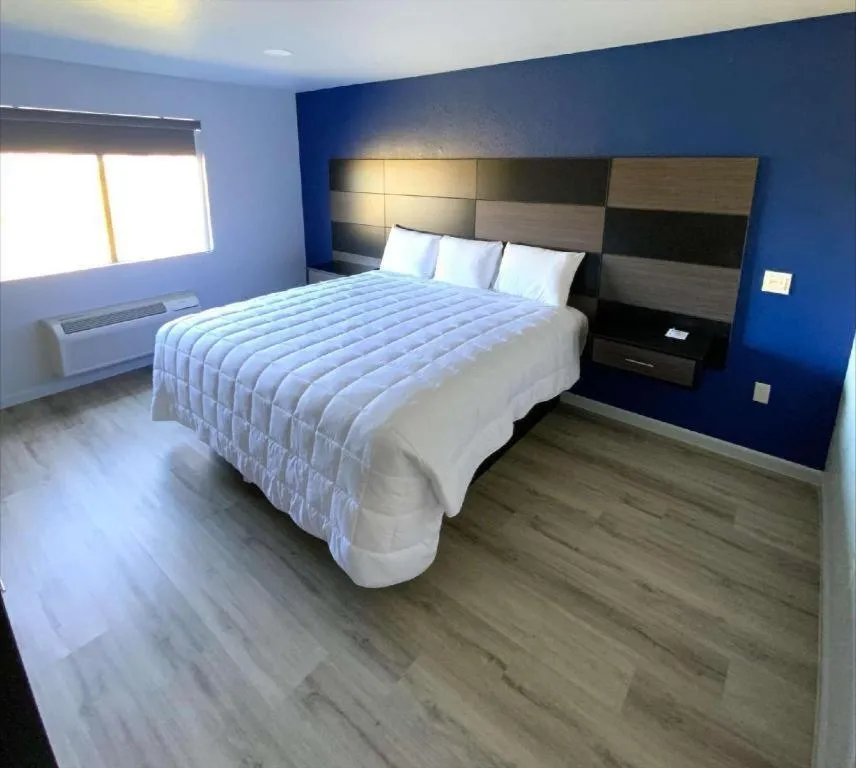 Americas Best Value Inn Gonzales