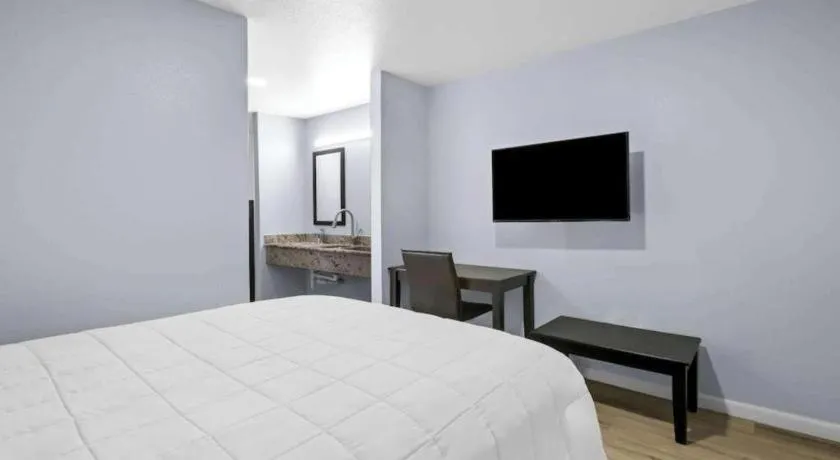 Americas Best Value Inn Gonzales