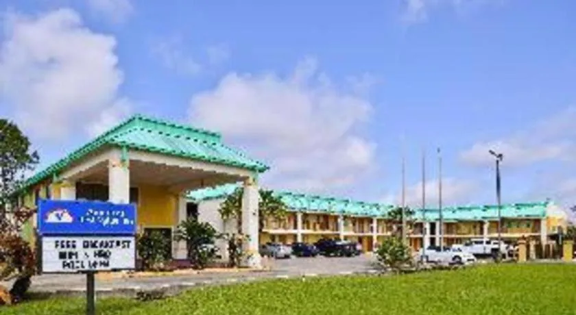 Americas Best Value Inn Gonzales