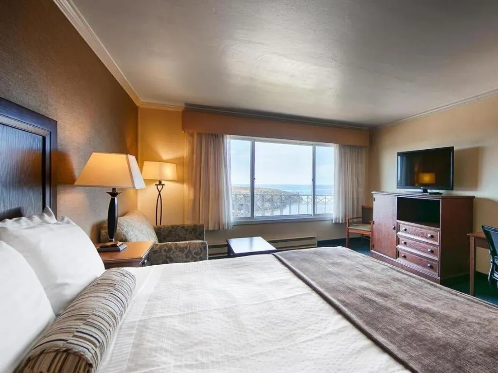 Bed in Best Western Vista Manor Lodge