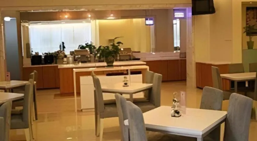 Jinjiang Inn Qingdao Development Zone Jinggangshan Rd.