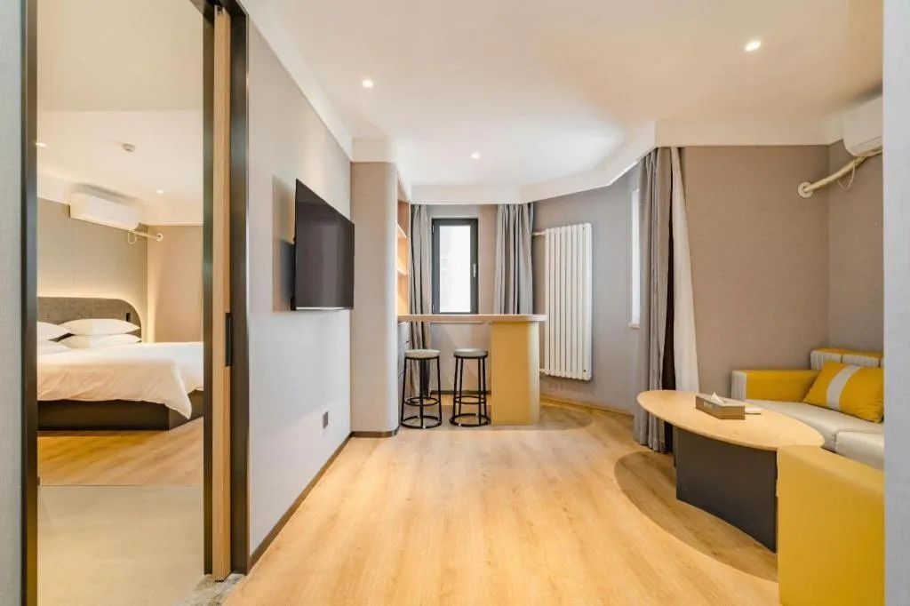 Bed in Jinjiang Inn Qingdao Development Zone Jinggangshan Rd.