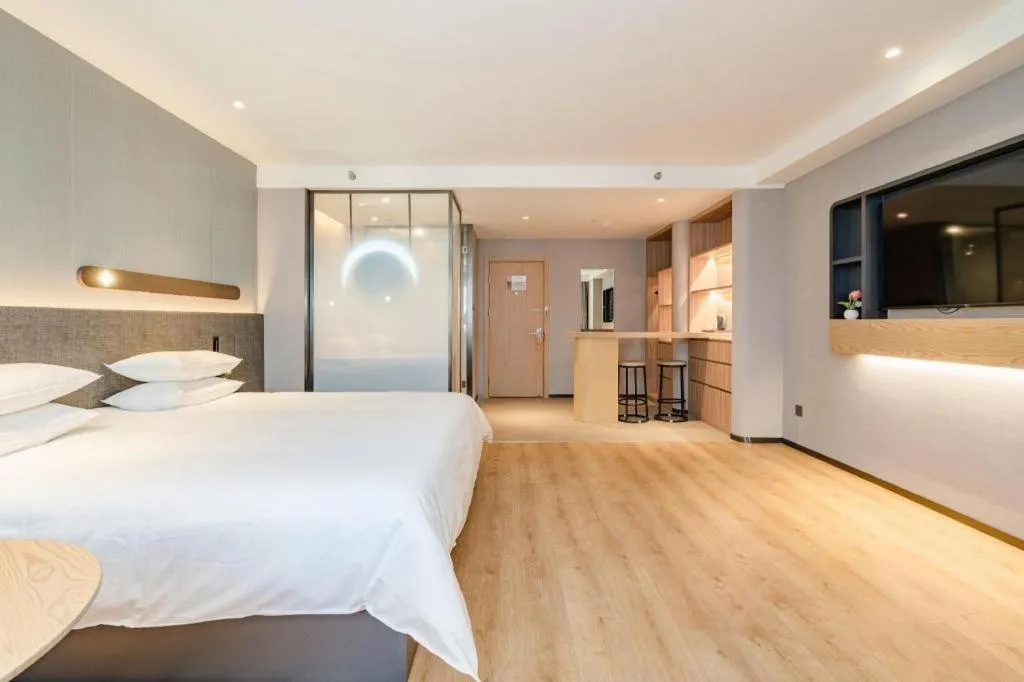 Bed in Jinjiang Inn Qingdao Development Zone Jinggangshan Rd.