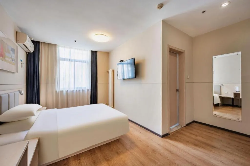 Bed in JinJiang Inn Baoji Administra Tion Center