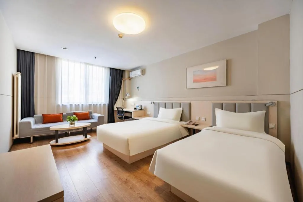 Bed in JinJiang Inn Baoji Administra Tion Center