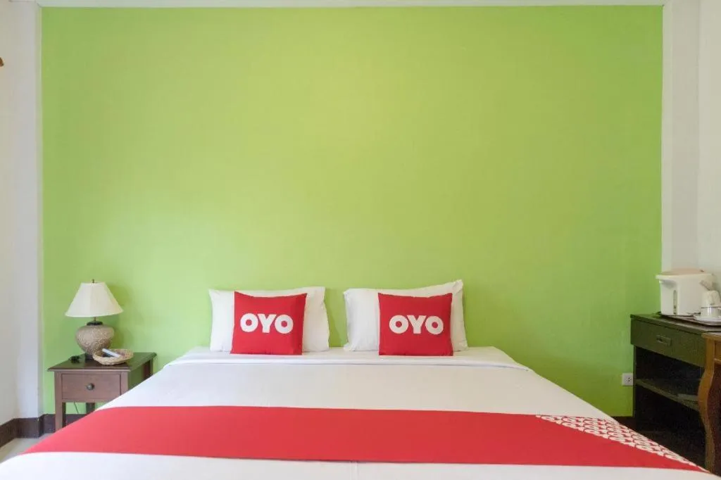 Bed in OYO 1046 Noppharat resort
