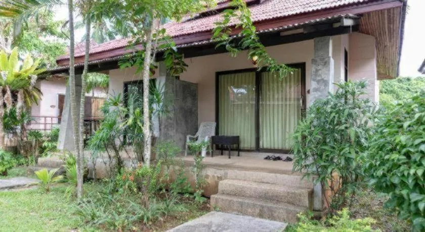 OYO 1046 Noppharat resort