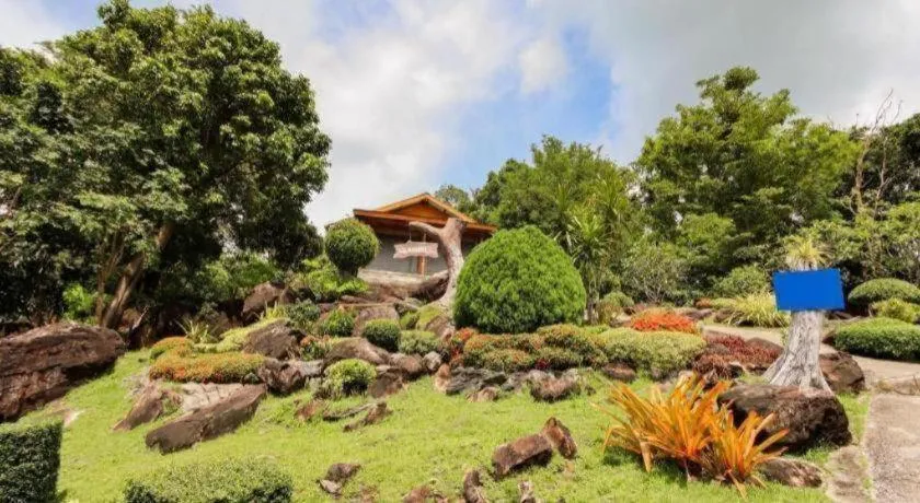 OYO 1103 Pirates House Hotel