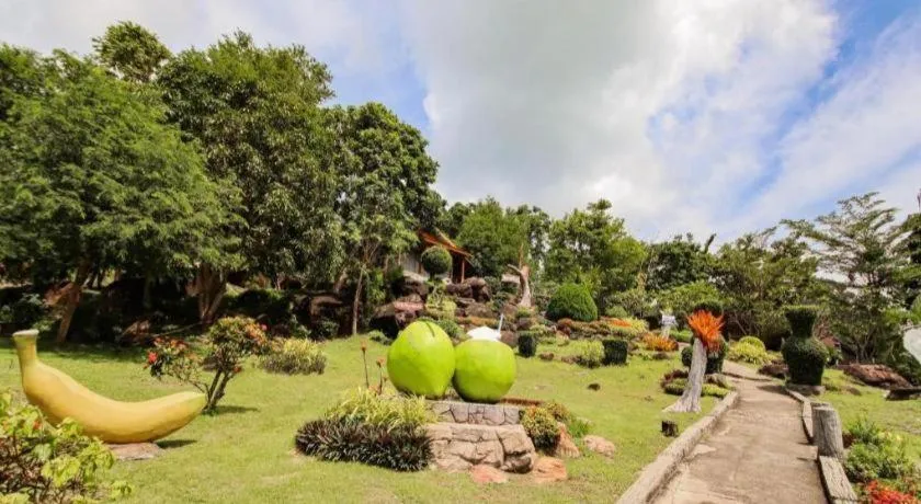 OYO 1103 Pirates House Hotel