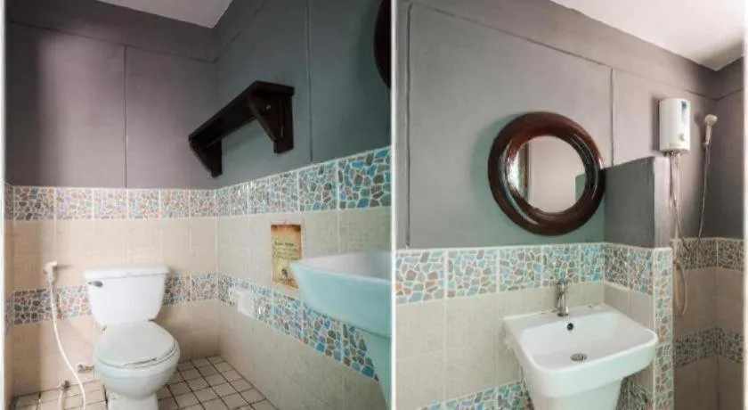 OYO 1103 Pirates House Hotel