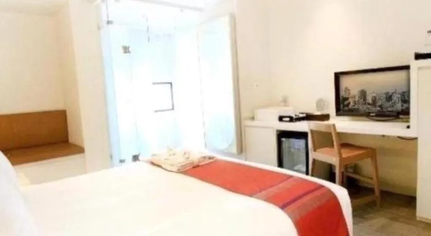 Bed in Hiptique Sukhumvit 13