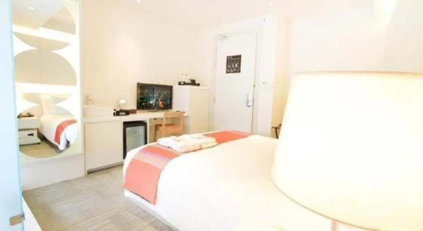 Bed in Hiptique Sukhumvit 13