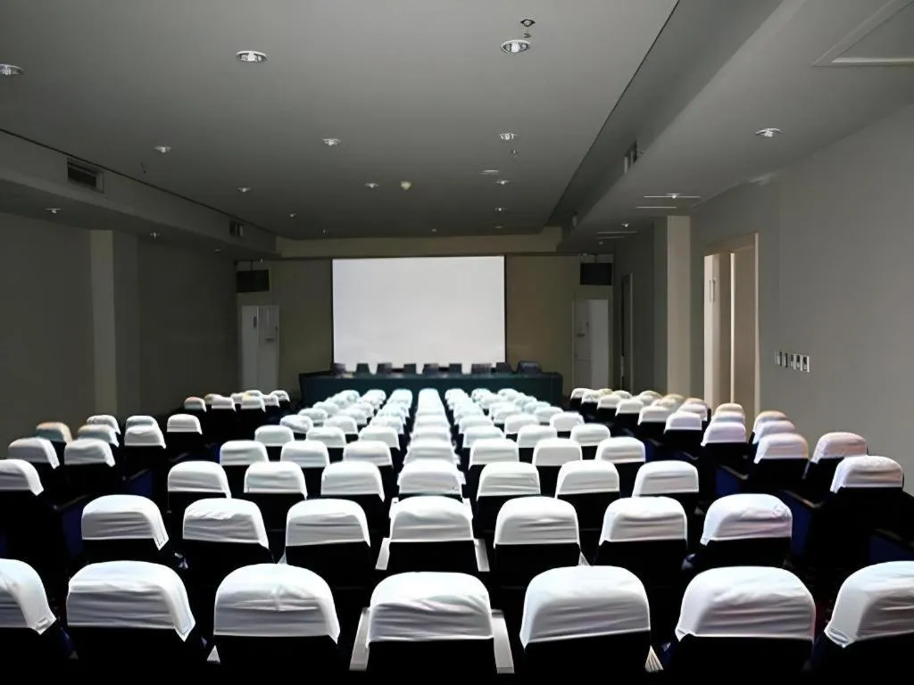 Jinjiang Inn Jinzhou Luoyang Road