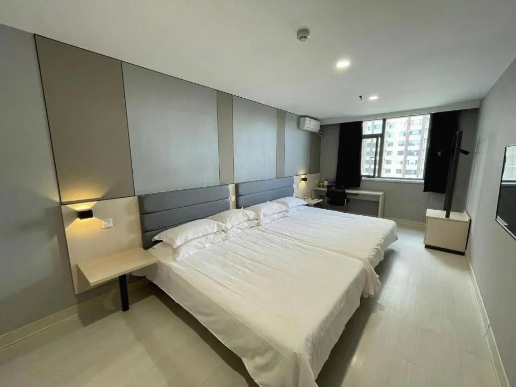 Bed in Jinjiang Inn Jinzhou Luoyang Road