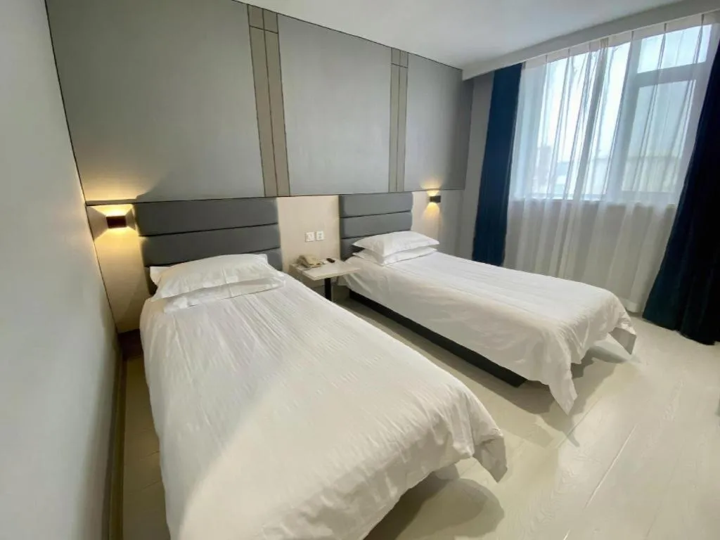 Bed in Jinjiang Inn Jinzhou Luoyang Road