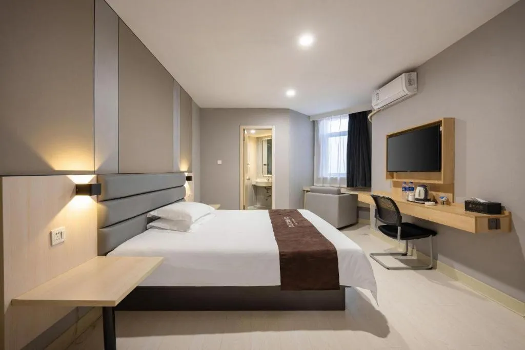 Bed in Jinjiang Inn Jinzhou Luoyang Road