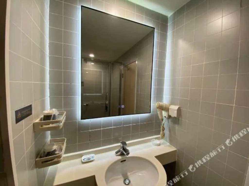 Jinjiang Inn Jinzhou Luoyang Road