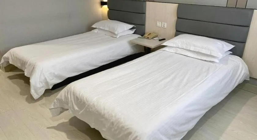 Bed in Jinjiang Inn Jinzhou Luoyang Road
