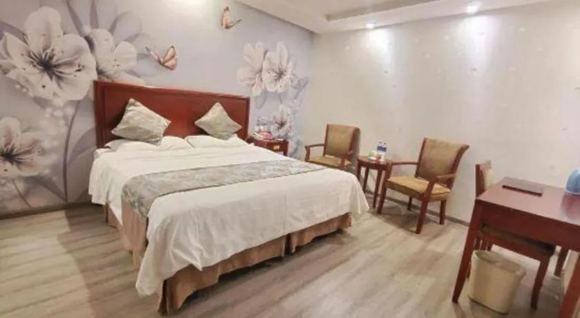 Bed in GreenTree Inn Suzhou Shengze Hotel