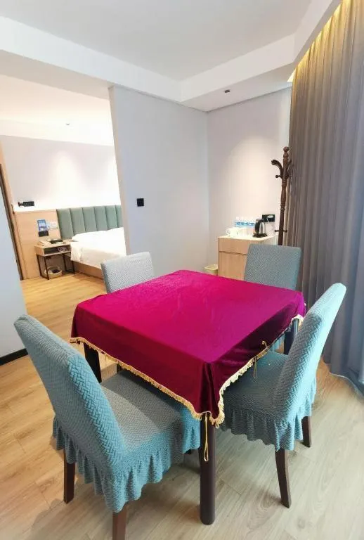 Bed in GreenTree Inn Suzhou Shengze Hotel