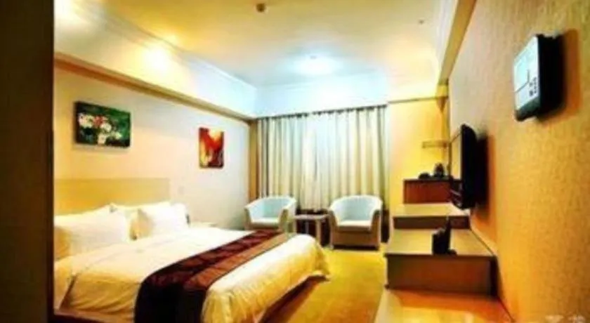 Bed in Ningbo ShouNan Hotel