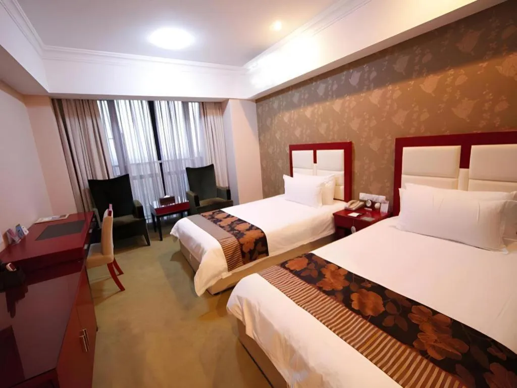 Bed in Ningbo ShouNan Hotel