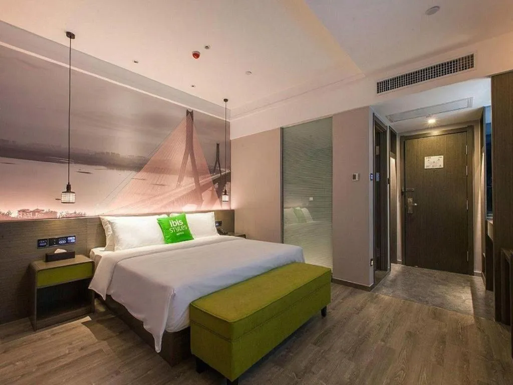 Bed in ibis Styles Wuhan Optics Valley Square Hotel