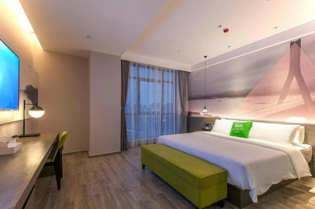 Bed in ibis Styles Wuhan Optics Valley Square Hotel