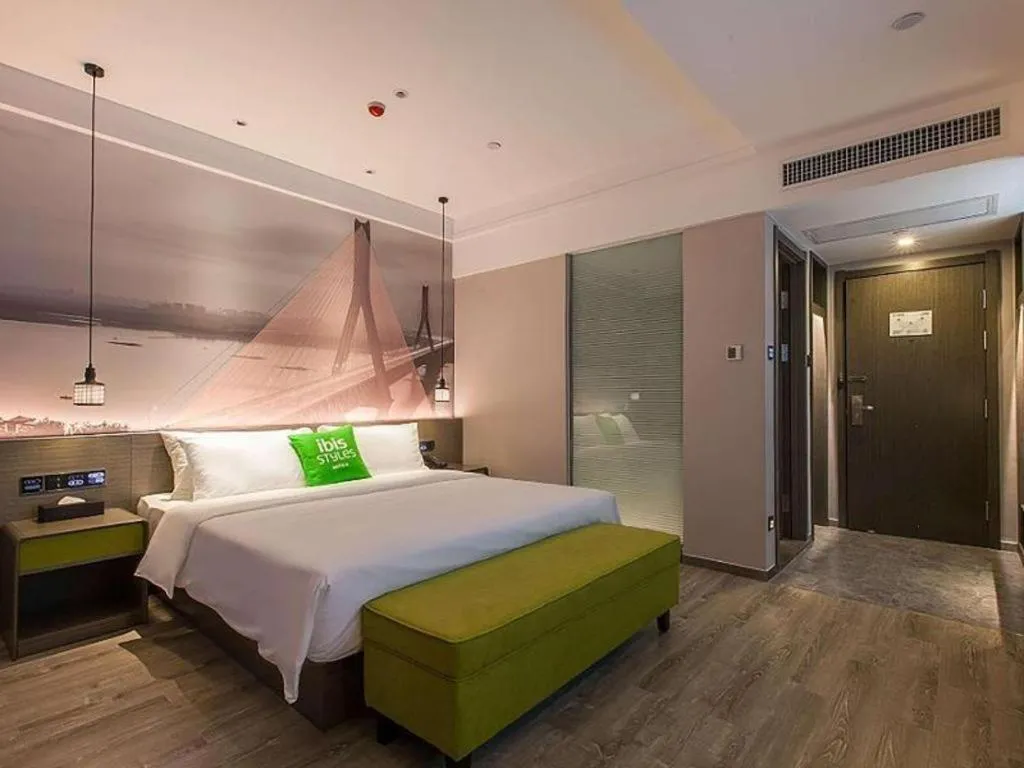 Bed in ibis Styles Wuhan Optics Valley Square Hotel