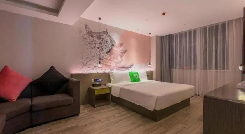 Bed in ibis Styles Wuhan Optics Valley Square Hotel