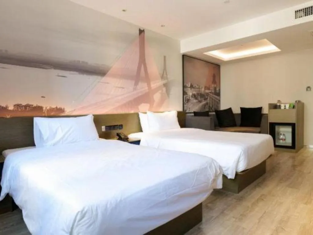 Bed in ibis Styles Wuhan Optics Valley Square Hotel