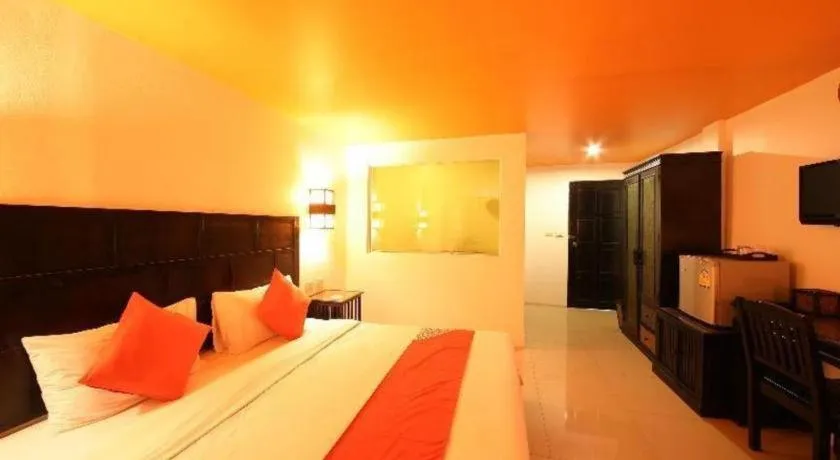 Bed in Patong Station House