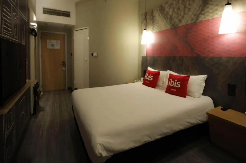 Bed in Ibis Shanghai Expo Dongming Road Metro Station