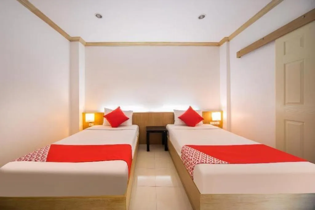 Bed in OYO 232 Patong City Hometel