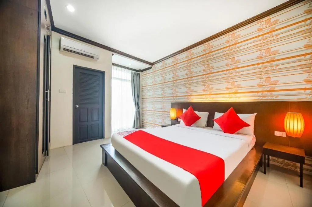 Bed in OYO 232 Patong City Hometel