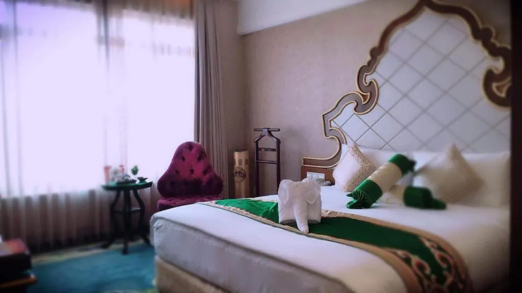 Bed in Hohhot Inner Mongolia Hotel