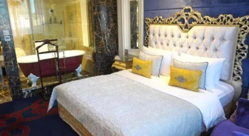 Bed in Hohhot Inner Mongolia Hotel